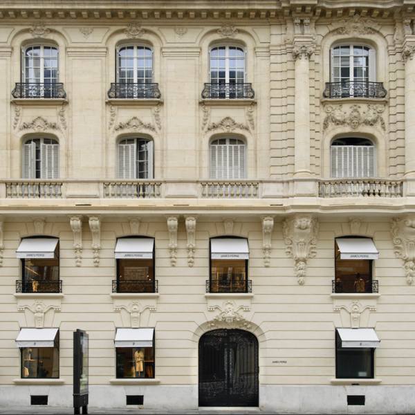 JAMES PERSE OUVRE UNE NOUVELLE ADRESSE À PARIS AU COEUR DU TRIANGLE D&rsquo;OR